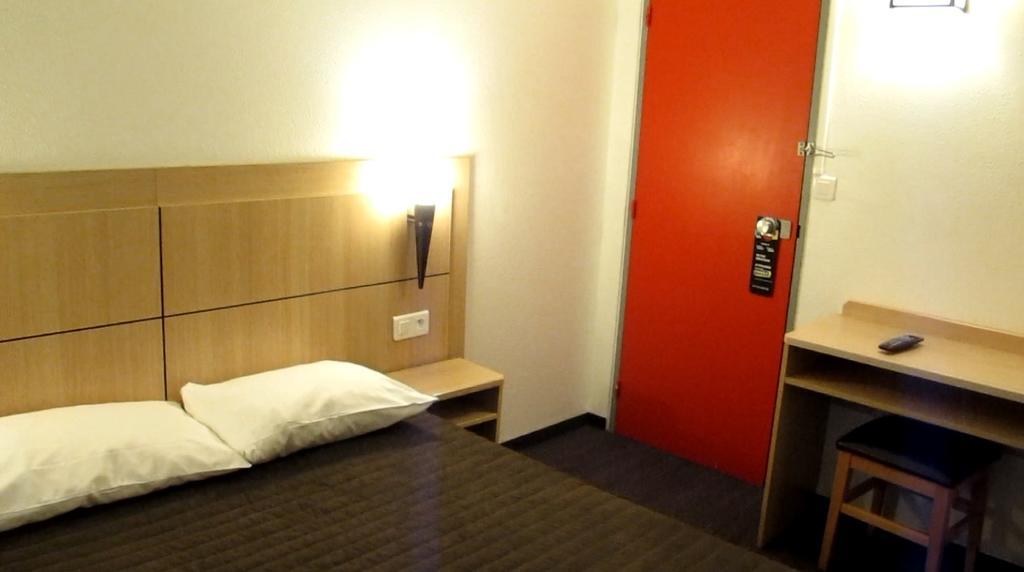 Hotel Class'Eco Courcouronnes Exterior photo
