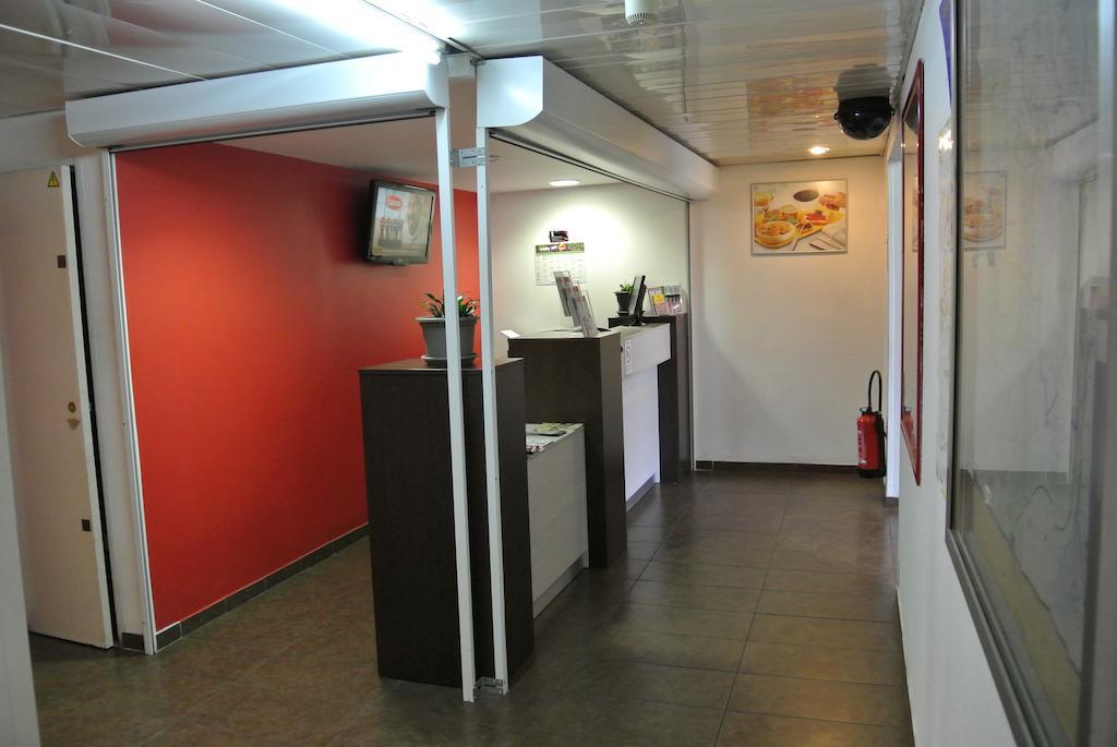 Hotel Class'Eco Courcouronnes Exterior photo
